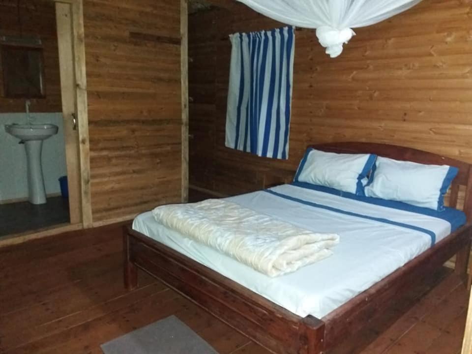 La Capannina Chez Lea Hotel Morondava Exterior photo